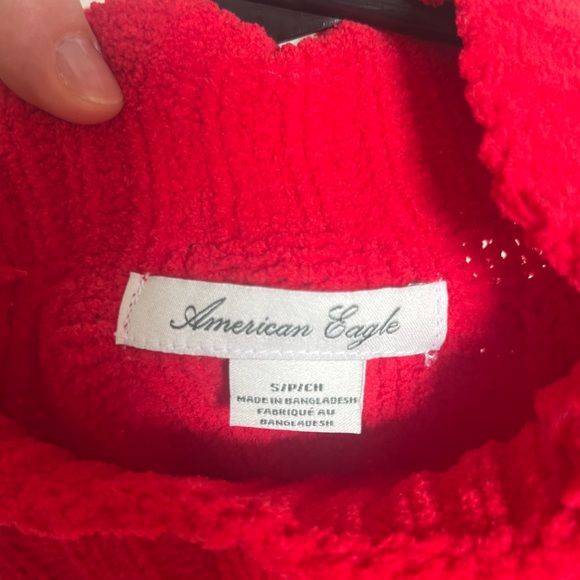 American eagle red crop sweater - Picture 3 of 3